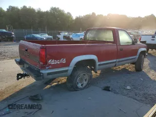 1989 GMC Sierra 2500 z VIN 1GTGK24K9KE531445, wystawiony jako Copart lot #69101214 z przebiegiem Nie podano mil oraz Szkody całkowita. Historia ofert i sprzedaży dostępna na DreamBid. Obrazek 3.