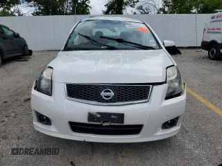 2012 Nissan Sentra SR z VIN 3N1AB6AP4CL762870, wystawiony jako Copart lot #56854535 z przebiegiem Nie podano mil oraz Szkoda całkowita • Salvage title. Historia ofert i sprzedaży dostępna na DreamBid. Obrazek 5.