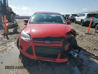 2014 Ford Focus SE with VIN 1FADP3F29EL427793, listed as a Copart auction lot 54443335 with 124,203 mi miles and Non Repairable. Bid and sale history available at carsss.com. Image 5.