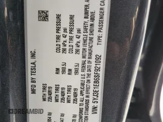 2025 Tesla Model 3 Long Range with VIN 5YJ3E1EB6SF921092, listed as a Copart auction lot 46918025 with 1,403 mi miles and Salvage Title. Bid and sale history available at DreamBid. Image 12.