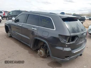 2017 Jeep Grand Cherokee Limited with VIN 1C4RJEBG4HC838019, listed as a IAAI auction lot 41804665 with 135,980 mi miles. Bid and sale history available at carsss.com. Image 3.