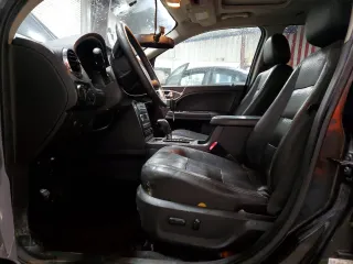2009 Ford Taurus X Limited z VIN 1FMDK03W89GA00128, wystawiony jako Copart lot #87247904 z przebiegiem 188 844 mil mil oraz Szkoda całkowita • Salvage title. Historia ofert i sprzedaży dostępna na DreamBid. Obrazek 7.