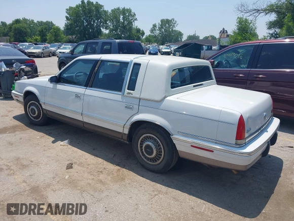1993 Chrysler New Yorker z VIN 1C3XV66LXPD158485, wystawiony jako IAAI lot #42457031 z przebiegiem 87 441 mil mil oraz . Historia ofert i sprzedaży dostępna na DreamBid. Obrazek 3.