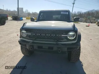 2024 Ford Bronco Wildtrak z VIN 1FMEE2BP6RLA70218, wystawiony jako Copart lot #41918605 z przebiegiem 3 782 mil mil oraz Szkoda całkowita • Salvage title. Historia ofert i sprzedaży dostępna na DreamBid. Obrazek 12.