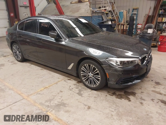 2019 BMW 5 Series 540i xDrive with VIN WBAJE7C53KWW12941, listed as a IAAI auction lot 41016611 with 77,499 mi miles and . Bid and sale history available at DreamBid. Image 1.