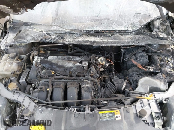 2012 Ford Focus SE z VIN 1FAHP3K25CL434955, wystawiony jako IAAI lot #41698082 z przebiegiem Nie podano mil oraz . Historia ofert i sprzedaży dostępna na DreamBid. Obrazek 10.