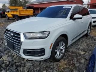 2017 Audi Q7 Premium Plus with VIN WA1LAAF76HD018067, listed as a Copart auction lot 47616985 with 138,717 mi miles and Salvage Title. Bid and sale history available at carsss.com. Image 1.