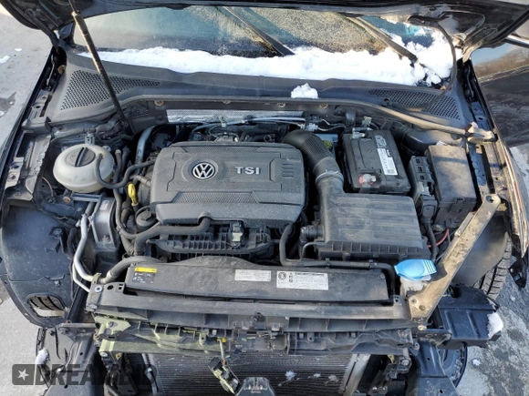 2015 Volkswagen Golf GTI SE with VIN 3VW5T7AU6FM008064, listed as a Copart auction lot 83295574 with 151,753 mi miles and Salvage Title. Bid and sale history available at carsss.com. Image 11.