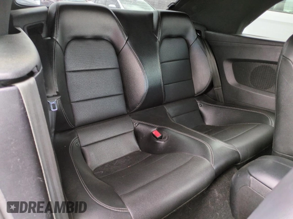 2019 Ford Mustang EcoBoost с VIN 1FATP8UH2K5171898, выставлен на аукционе Copart как лот 56478885 с пробегом 79 228 миль миль и Списание • Salvage title. История ставок и продаж доступна на DreamBid. Изображение 10.