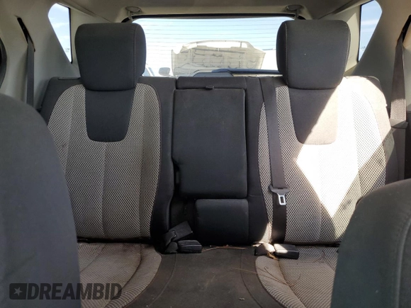 2011 Chevrolet Equinox LT w/2LT with VIN 2CNALPEC1B6211740, listed as a Copart auction lot 46715205 with 171,277 mi miles and Clean Title. Bid and sale history available at carsss.com. Image 10.