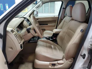 2009 Ford Escape Limited z VIN 1FMCU04719KB11274, wystawiony jako Copart lot #51639475 z przebiegiem 110 599 mil mil oraz Szkoda całkowita • Salvage title. Historia ofert i sprzedaży dostępna na DreamBid. Obrazek 7.