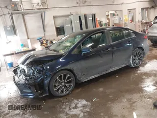 2021 Toyota Corolla SE with VIN 5YFS4MCE8MP064245, listed as a IAAI auction lot 41618318 with 32,328 mi miles. Bid and sale history available at carsss.com. Image 2.