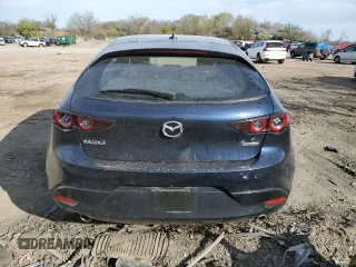 2020 Mazda Mazda3 Hatchback Premium Package with VIN JM1BPANM8L1164276, listed as a Copart auction lot 46992673 with 34,212 mi miles. Bid and sale history available at carsss.com. Image 6.