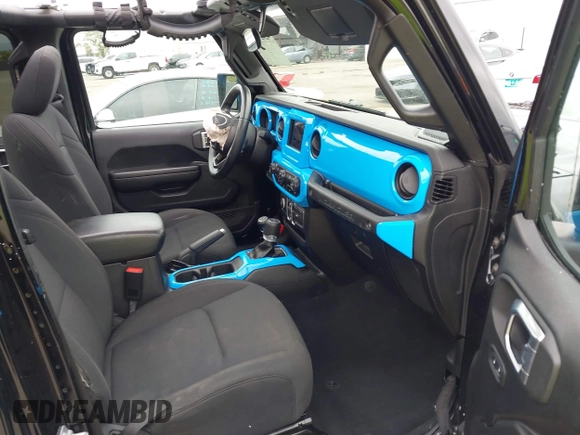 2018 Jeep Wrangler Unlimited Sport S with VIN 1C4HJXDG8JW105612, listed as a IAAI auction lot 42420765 with 54,873 mi miles and . Bid and sale history available at DreamBid. Image 5.
