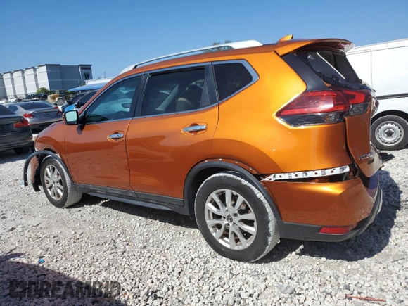 2017 Nissan Rogue SV z VIN 5N1AT2MN9HC761869, wystawiony jako Copart lot #57782335 z przebiegiem 76 896 mil mil oraz Szkoda całkowita • Salvage title. Historia ofert i sprzedaży dostępna na DreamBid. Obrazek 2.