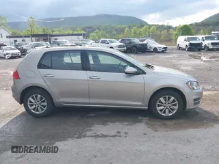 2016 Volkswagen Golf TSI S z VIN 3VW217AU6GM056822, wystawiony jako IAAI lot #42167415 z przebiegiem 107 446 mil mil oraz . Historia ofert i sprzedaży dostępna na DreamBid. Obrazek 14.