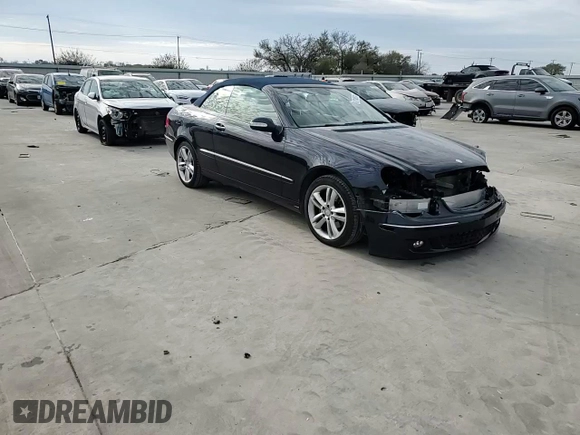 2009 Mercedes-Benz CLK 350 z VIN WDBTK56F69T103711, wystawiony jako Copart lot #82188534 z przebiegiem 48 244 mil mil oraz Szkoda całkowita • Salvage title. Historia ofert i sprzedaży dostępna na DreamBid. Obrazek 11.