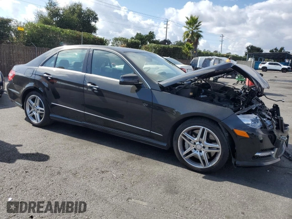 2013 Mercedes-Benz E 550 Sport with VIN WDDHF9BBXDA676854, listed as a Copart auction lot 71620434 with 155,557 mi miles and Salvage title. Bid and sale history available at DreamBid. Image 4.