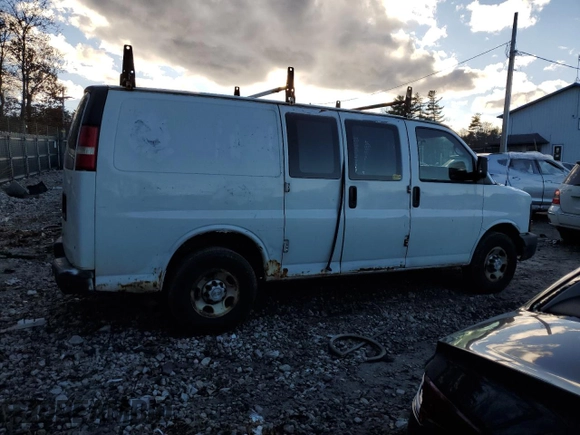 2010 Chevrolet Express Cargo with VIN 1GCZGFBA9A1128647, listed as a Copart auction lot 79081104 with 267,604 mi miles and Clean title. Bid and sale history available at DreamBid. Image 3.