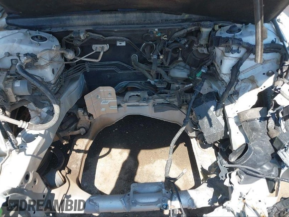 2014 Acura RLX Tech Pkg with VIN JH4KC1F57EC004303, listed as a IAAI auction lot 40436817 with 1 mi miles. Bid and sale history available at carsss.com. Image 10.