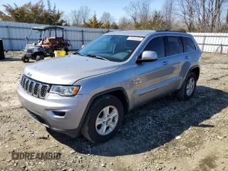 2017 Jeep Grand Cherokee Altitude z VIN 1C4RJFAG1HC656897, wystawiony jako Copart lot #49494305 z przebiegiem 145 254 mil mil oraz Szkody całkowita. Historia ofert i sprzedaży dostępna na DreamBid. Obrazek 1.