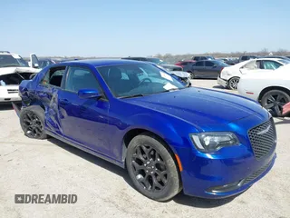 2020 Chrysler 300 S with VIN 2C3CCAGG6LH131564, listed as a IAAI auction lot 41830427 with 88,957 mi miles and . Bid and sale history available at DreamBid. Image 1.