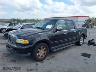 2002 Lincoln Blackwood with VIN 5LTEW05A32KJ00765, listed as a IAAI auction lot 41903285 with 178,821 mi miles. Bid and sale history available at carsss.com. Image 17.