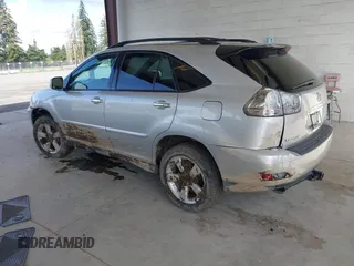 2008 Lexus RX with VIN 2T2HK31U18C063752, listed as a IAAI auction lot 41986621 with 197,541 mi miles. Bid and sale history available at carsss.com. Image 3.