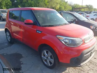 2019 Kia Soul with VIN KNDJN2A27K7670477, listed as a IAAI auction lot 41994024 with 109,372 mi miles. Bid and sale history available at carsss.com. Image 1.
