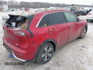 2019 Kia Niro LX with VIN KNDCB3LC7K5218814, listed as a IAAI auction lot 41628684 with 1 mi miles. Bid and sale history available at carsss.com. Image 4.