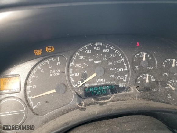 2000 Chevrolet Silverado 1500 with VIN 1GCEC14W7YZ296160, listed as a Copart auction lot 45594295 with 273,596 mi miles and Salvage Title. Bid and sale history available at carsss.com. Image 9.