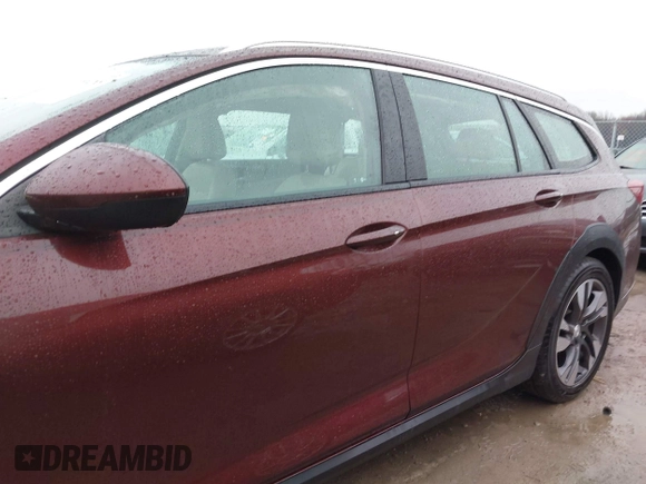 2018 Buick Regal Essence with VIN W04GV8SX1J1081380, listed as a IAAI auction lot 41996285 with 83,437 mi miles and . Bid and sale history available at DreamBid. Image 15.