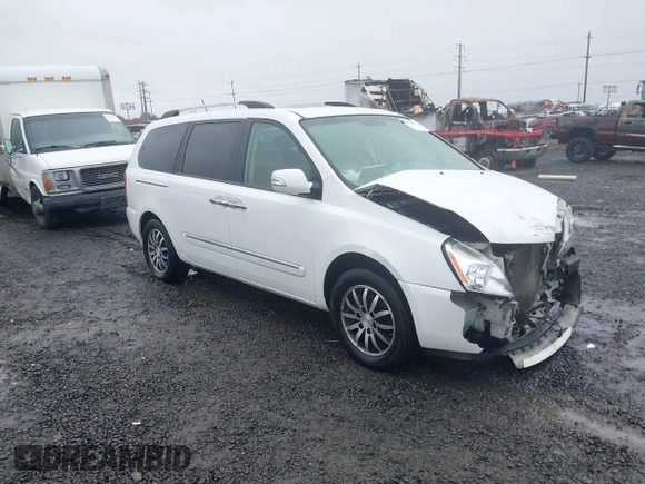 2011 Kia Sedona EX with VIN KNDMH4C73B6373513, listed as a IAAI auction lot 40725087 with 190,859 mi miles. Bid and sale history available at carsss.com. Image 1.