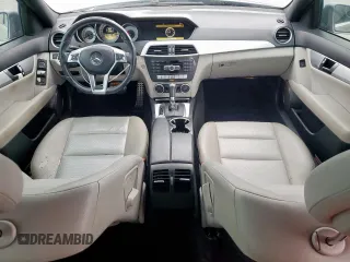 2012 Mercedes-Benz C 250 Sport z VIN WDDGF4HB6CA614646, wystawiony jako Copart lot #50826495 z przebiegiem 114 435 mil mil oraz Szkoda całkowita • Salvage title. Historia ofert i sprzedaży dostępna na DreamBid. Obrazek 8.