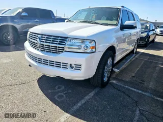 2009 Lincoln Navigator with VIN 5LMFU28599EJ00293, listed as a Copart auction lot 79977364 with 161,993 mi miles and Clean Title. Bid and sale history available at carsss.com. Image 2.