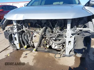 2020 Nissan Pathfinder SL with VIN 5N1DR2CN0LC604351, listed as a IAAI auction lot 41179117 with 80,861 mi miles. Bid and sale history available at carsss.com. Image 6.