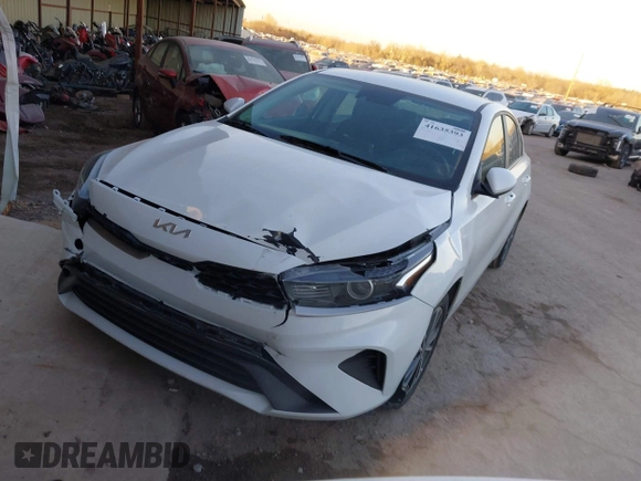 2024 Kia Forte LXS with VIN 3KPF24AD6RE716371, listed as a IAAI auction lot 41635393 with 11,634 mi miles. Bid and sale history available at carsss.com. Image 2.
