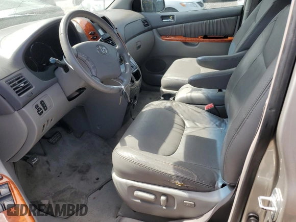 2008 Toyota Sienna XLE with VIN 5TDBK22C78S020454, listed as a Copart auction lot 70636964 with 192,735 mi miles and Salvage Title. Bid and sale history available at carsss.com. Image 7.