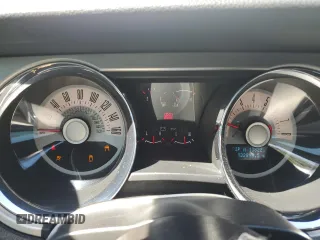 2011 Ford Mustang V6 with VIN 1ZVBP8EM6B5124484, listed as a Copart auction lot 49663055 with 132,898 mi miles and Salvage title. Bid and sale history available at DreamBid. Image 9.