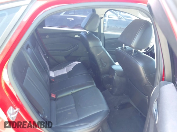 2014 Ford Focus SE with VIN 1FADP3F28EL323912, listed as a IAAI auction lot 42158398 with 161,288 mi miles and . Bid and sale history available at carsss.com. Image 8.