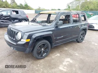 2014 Jeep Patriot Latitude с VIN 1C4NJRFB9ED760590, выставлен на аукционе IAAI как лот 42307796 с пробегом Не указан миль и . История ставок и продаж доступна на DreamBid. Изображение 2.