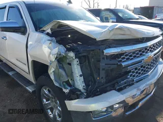 2015 Chevrolet Silverado 1500 LTZ with VIN 3GCUKSECXFG203217, listed as a IAAI auction lot 40871435 with 167,386 mi miles. Bid and sale history available at carsss.com. Image 6.