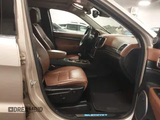 2015 Jeep Grand Cherokee Summit with VIN 1C4RJFJG5FC918837, listed as a IAAI auction lot 41126436 with 155,516 mi miles. Bid and sale history available at carsss.com. Image 5.