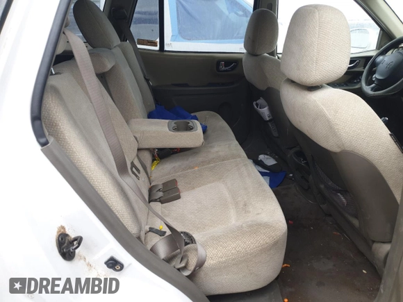 2005 Hyundai Santa Fe GLS z VIN KM8SC13E25U902481, wystawiony jako Copart lot #47892035 z przebiegiem 67 558 mil mil oraz Nie do naprawy • Non repairable. Historia ofert i sprzedaży dostępna na DreamBid. Obrazek 11.