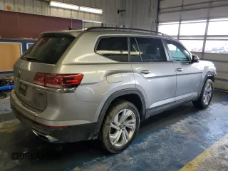 2022 Volkswagen Atlas SE with VIN 1V2LP2CAXNC564655, listed as a Copart auction lot 87390464 with 74,201 mi miles and Salvage title. Bid and sale history available at DreamBid. Image 3.