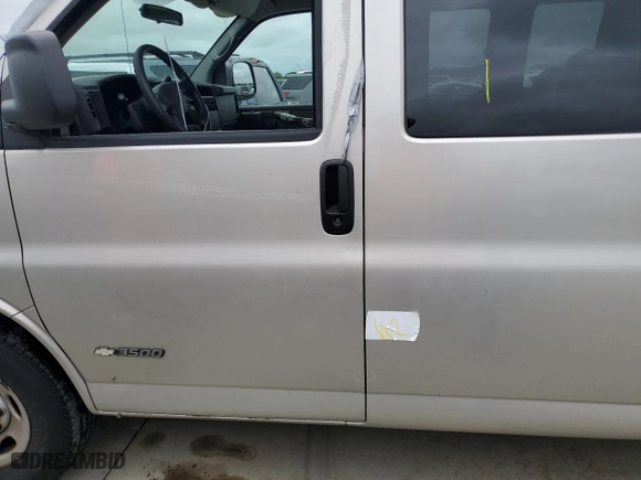 2006 Chevrolet Express Passenger with VIN 1GAHG39U661222916, listed as a Copart auction lot 74605164 with 0 mi miles and Salvage Title. Bid and sale history available at carsss.com. Image 12.