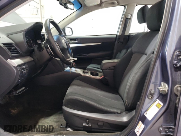 2013 Subaru Legacy Premium z VIN 4S3BMBC68D3038444, wystawiony jako Copart lot #54745195 z przebiegiem 189 357 mil mil oraz Czysty tytuł • Clean title. Historia ofert i sprzedaży dostępna na DreamBid. Obrazek 7.