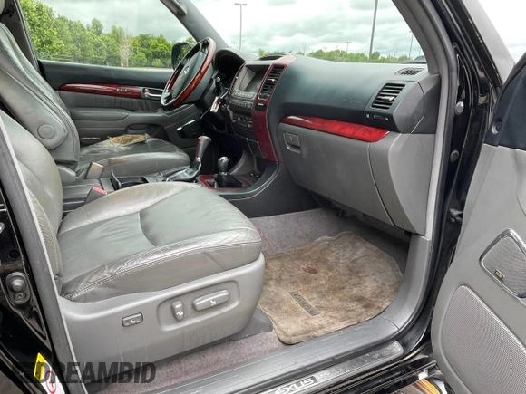 2009 Lexus GX with VIN JTJBT20X990176533, listed as a Copart auction lot 55506465 with 196,544 mi miles and Clean Title. Bid and sale history available at carsss.com. Image 5.