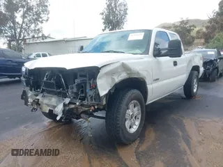 2004 Chevrolet Silverado 1500 with VIN 1GCEK19T14E108929, listed as a IAAI auction lot 41554679 with 225,282 mi miles and . Bid and sale history available at DreamBid. Image 2.