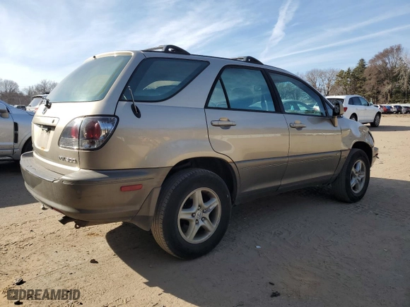 2002 Lexus RX 300 with VIN JTJGF10U420130076, listed as a Copart auction lot 50635835 with 223,819 mi miles and Salvage Title. Bid and sale history available at carsss.com. Image 3.